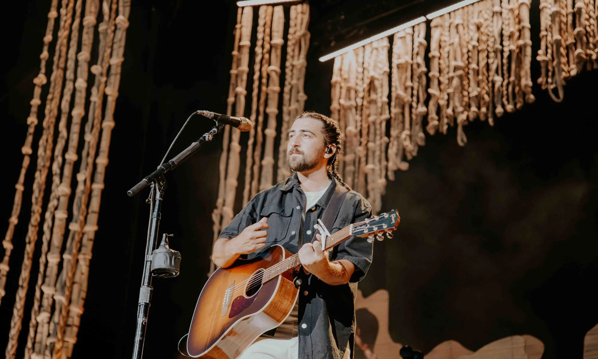 Noah Kahan Tour